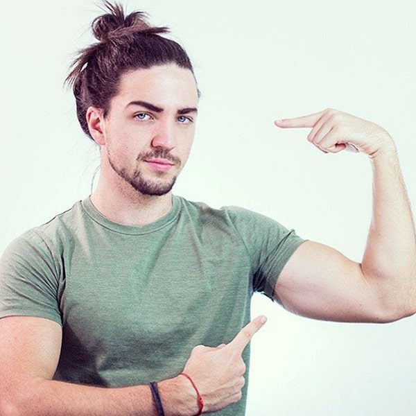 muscle man bun